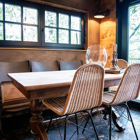 La De Bon Papa 木屋 贝尔特里